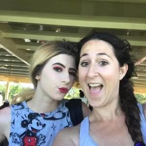 Meet your Posher, Bailey